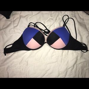 Push up bikini top
